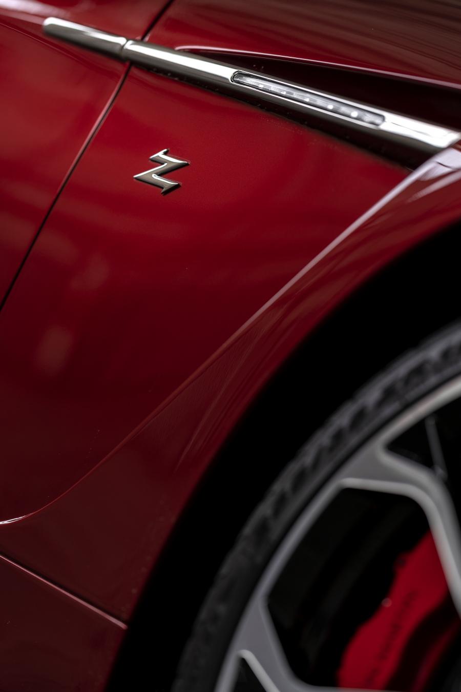 Детали экстерьера Aston Martin V12 Zagato 2012 года  (UK) (фото 2 из 11)